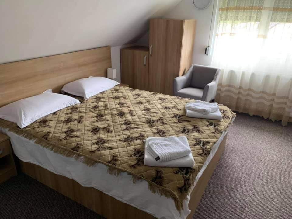 Casa Monica Hotel Leordina Екстериор снимка
